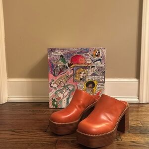 Jeffrey Campbell size 8 burnt orange clogs